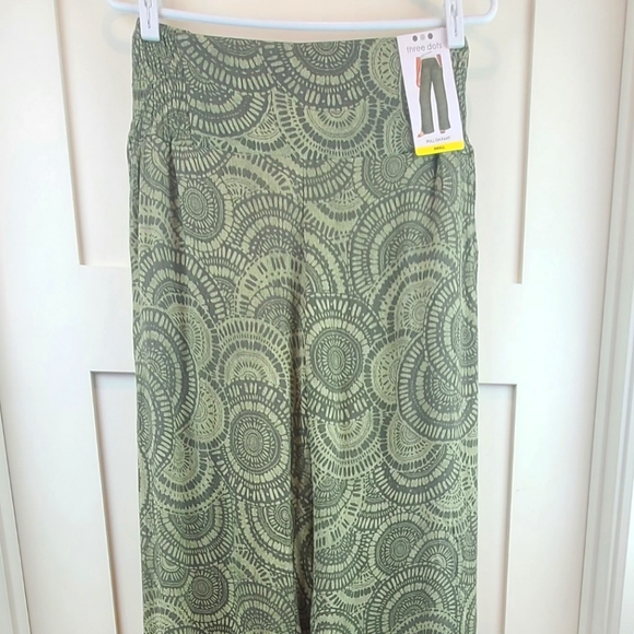 NWT ☆ Three Dots Green 'Woodland Mosaic' Pull-On Pants Small - Picture 3 of 13